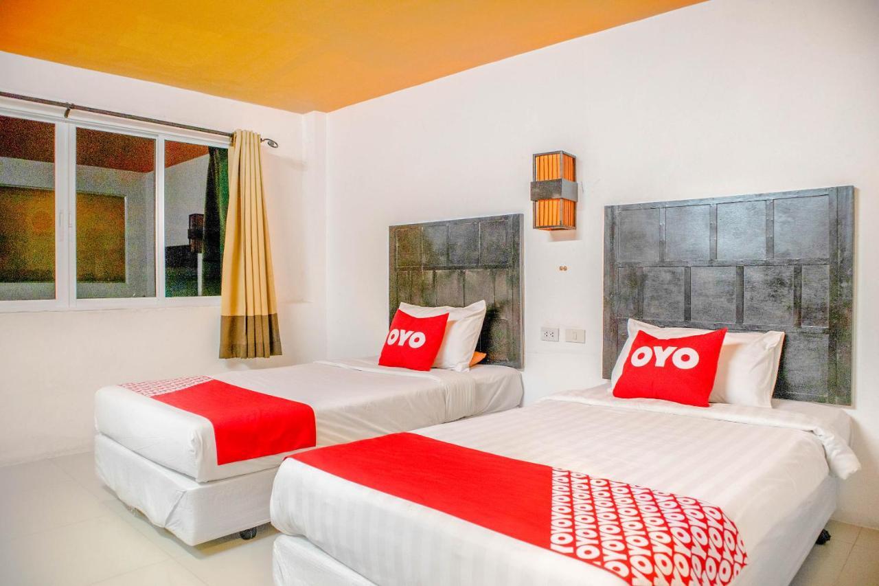 Oyo 126 Patong Station House Hotel Ngoại thất bức ảnh